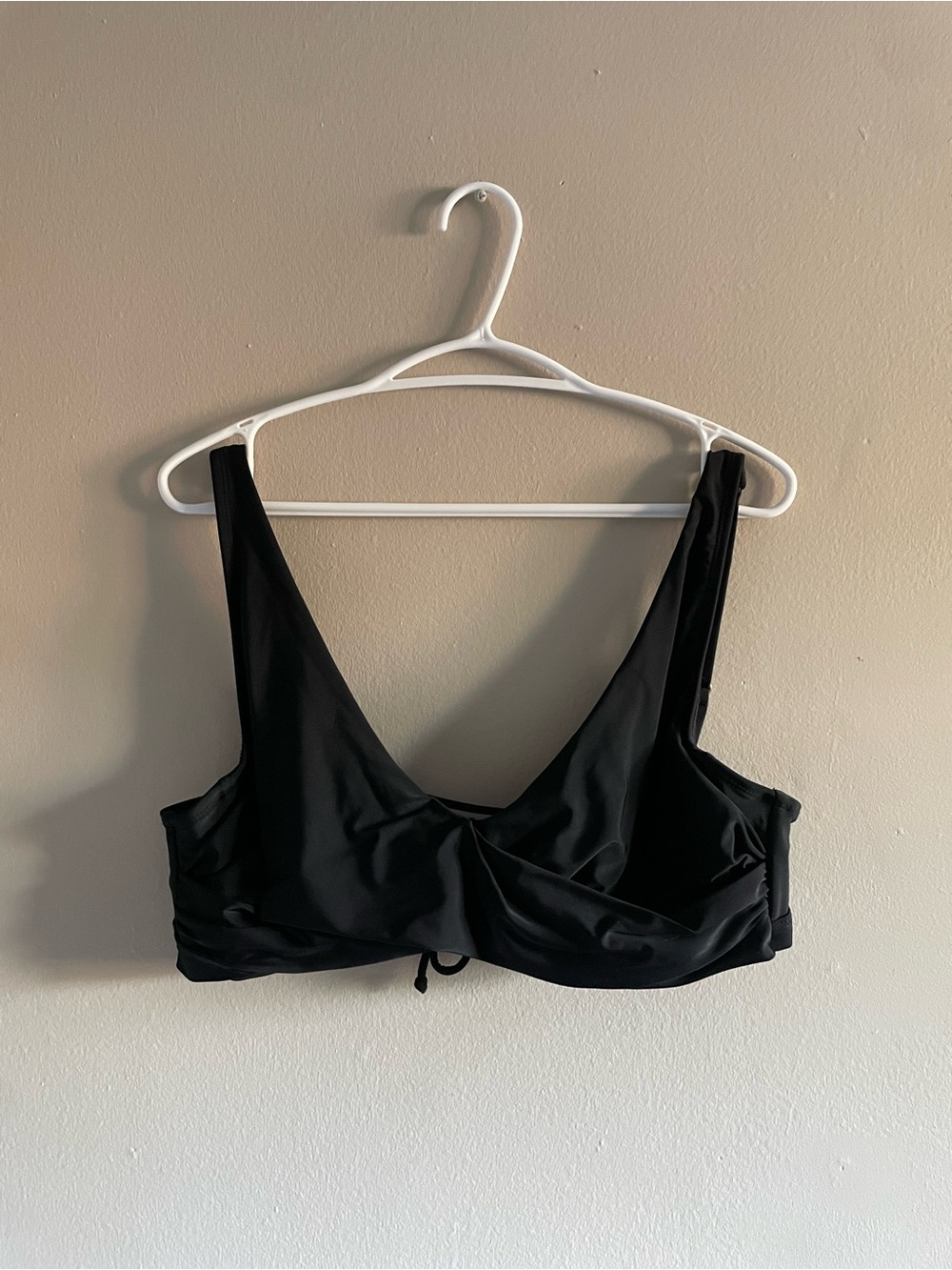 4/$20➡️George Black Underwire Faux Wrap Tie Back V-Neck Bikini Top – Size XL EUC